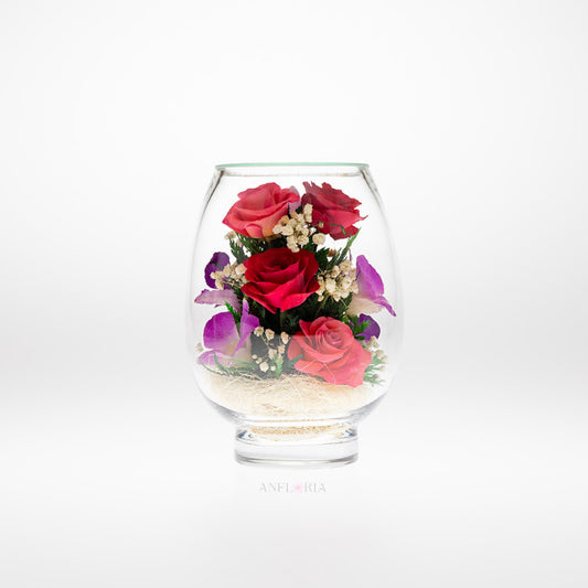 Echte Blumen in Glasvase-VMM